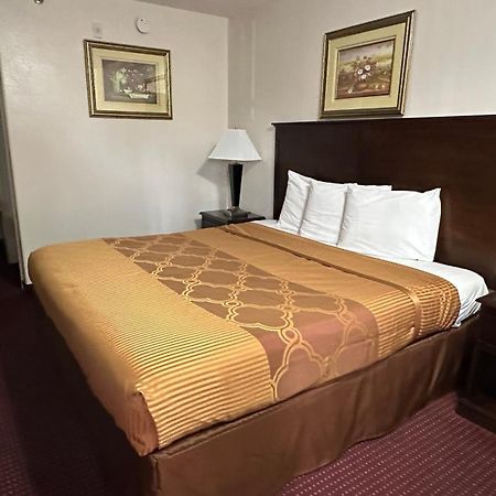 Carom Inn Denham Springs-Batonrouge Extérieur photo