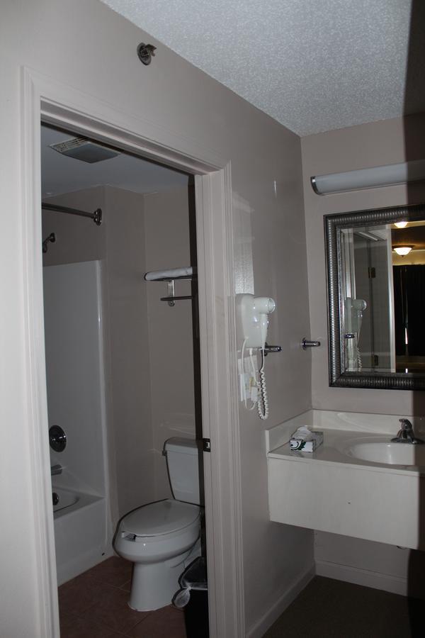 Carom Inn Denham Springs-Batonrouge Extérieur photo